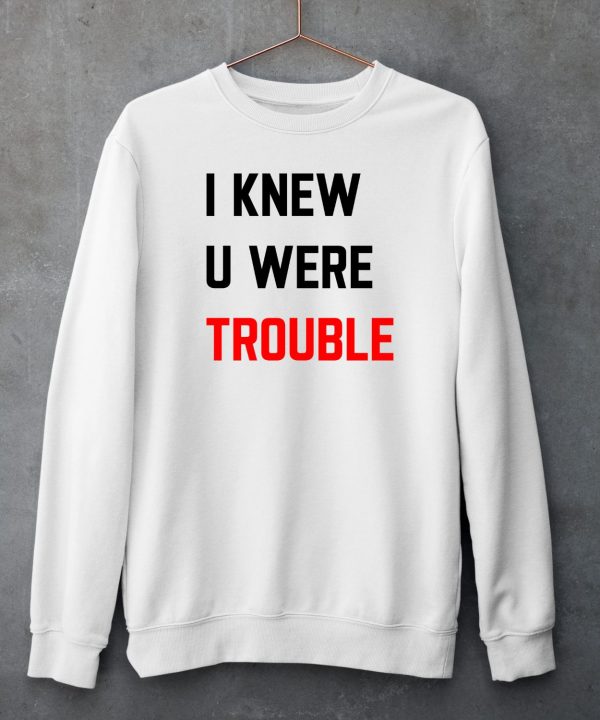 Taylor Swift Wearing I Knew U Were Trouble Shirt5