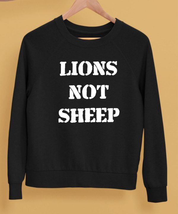 Julian Edelman Wearing Lions Not Sheep Shirt5