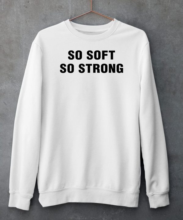 Katy Perry Wearing So Soft So Strong Shirt5