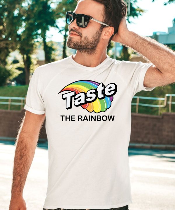 Mimis Mua Wearing Taste The Rainbow Shirt3
