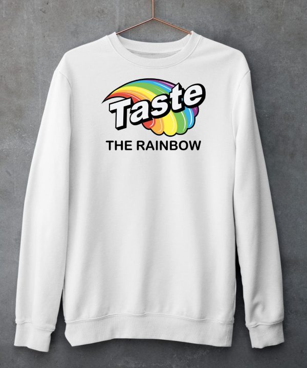 Mimis Mua Wearing Taste The Rainbow Shirt5