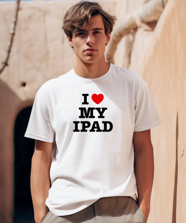 Suki Waterhouse Wearing I Love My Ipad Shirt