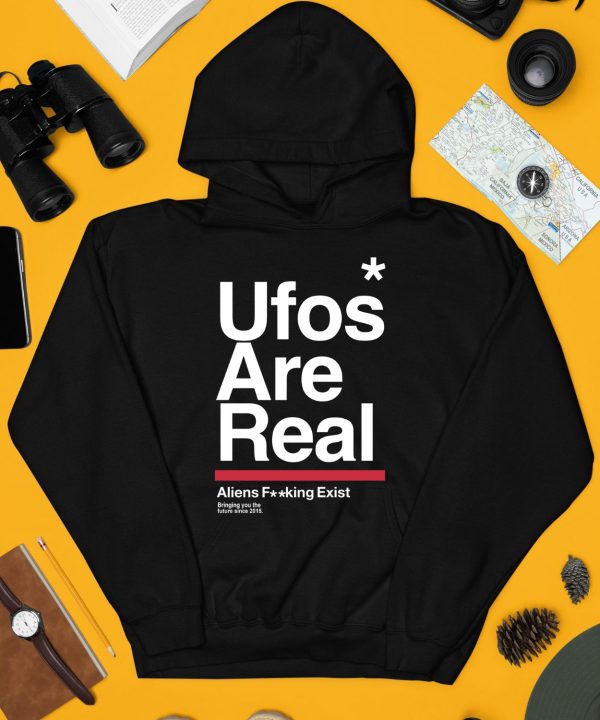 Tom Delonge Wearing Ufos Are Real Aliens Fucking Exist Shirt4