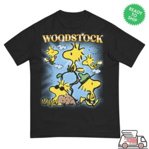 Peanuts Store Merch Peanuts Heartthrob Comfort Colors T-Shirt Woodstock