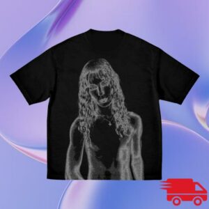 2Hollis Merch Shop Halftone Photo T-Shirt