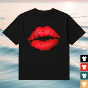 Dreamer Merch Store Kiss Tee Black