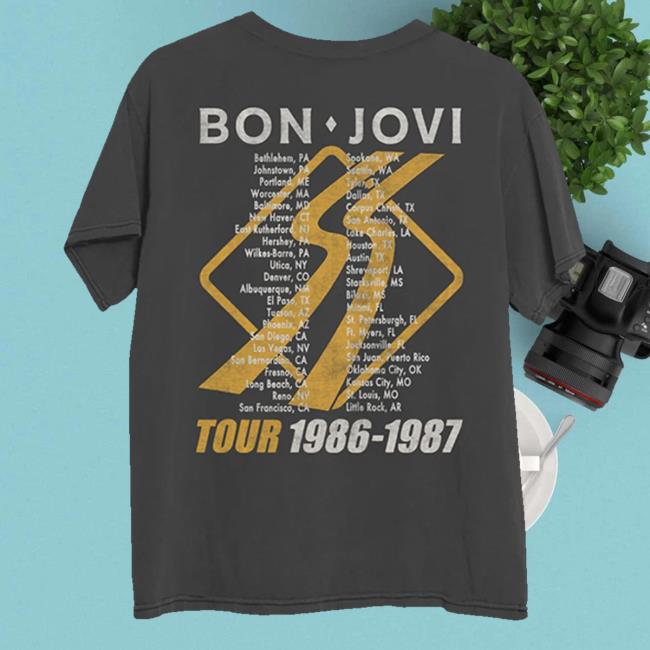 Bon Jovi Merch Store Slippery When Wet Tour 86-87 Pepper T-Shirt 4 Bon Jovi Merch Store Slippery When Wet Tour 86-87 Pepper T-Shirt